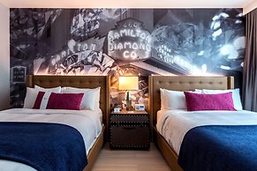 Hotel Indigo Los Angeles Downtown by IHG