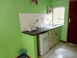 Tasha Lodge and Tours