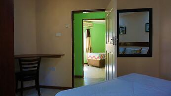 Tasha Lodge and Tours