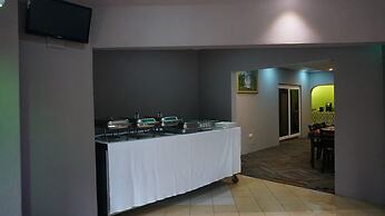 Tasha Lodge and Tours