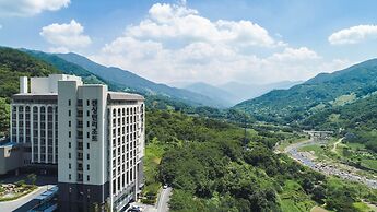 Kensington Resort Jirisan Hadong