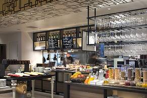 Courtyard by Marriott Shin-Osaka Station