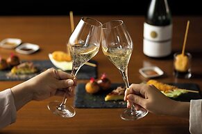 Courtyard by Marriott Shin-Osaka Station