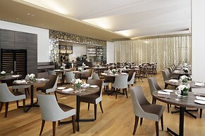 Courtyard by Marriott Shin-Osaka Station