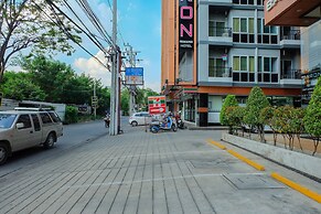 Baron Residence Bangkok
