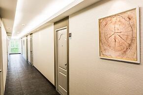 Baron Residence Bangkok