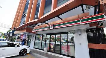 Baron Residence Bangkok