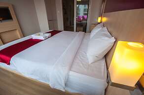 Implace Impact at Msociety Condo