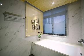 Happy House B&B, Juifan