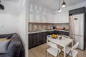 Camelot Royal Beds by Estia