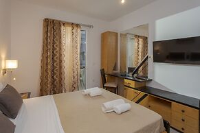 Camelot Royal Beds by Estia