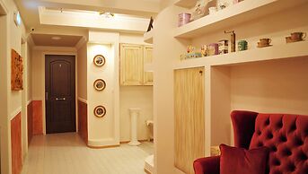 Camelot Royal Beds by Estia