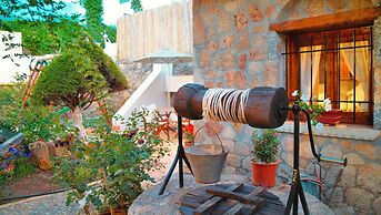 Camelot Royal Beds by Estia