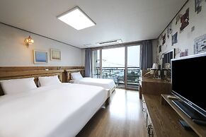 Cheonjiyeon Hotel