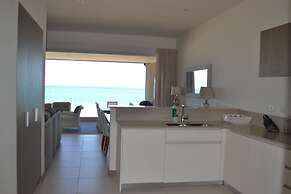 Summer Breeze by Dream Escapes