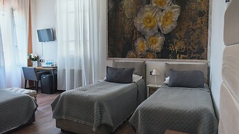 7 Rooms