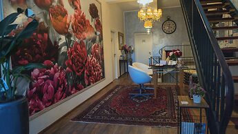 7 Rooms