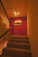 First Inn Hotel & Business