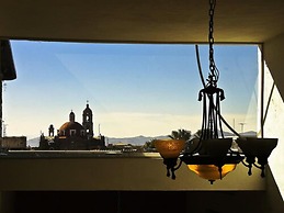 First Inn Hotel & Business