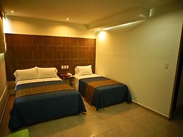 First Inn Hotel & Business