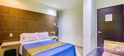 First Inn Hotel & Business