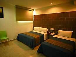 First Inn Hotel & Business