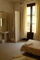 Hostal Dragonfly BCN