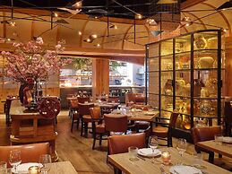 The William Vale