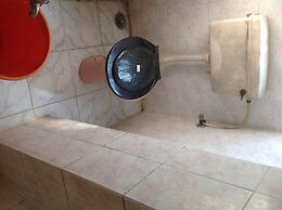 St.Antonys Lodge Ernakulam Market