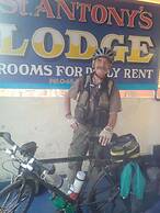 St.Antonys Lodge Ernakulam Market