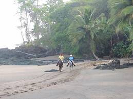 Corcovado Adventures Tent Camp