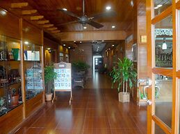 Baiyoke Chalet Hotel