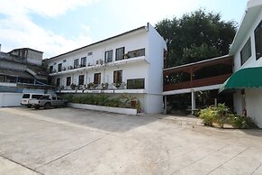 Baiyoke Chalet Hotel