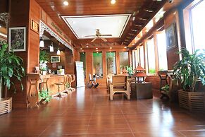 Baiyoke Chalet Hotel