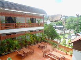 Baiyoke Chalet Hotel