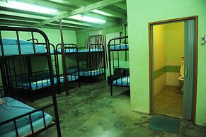 Capital O 90665 Countryview Recreation Park & Resort - Hostel