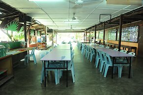 Capital O 90665 Countryview Recreation Park & Resort - Hostel