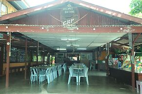 Capital O 90665 Countryview Recreation Park & Resort - Hostel