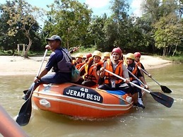 Capital O 90665 Countryview Recreation Park & Resort - Hostel