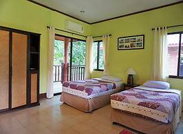 Ban Rai Tin Thai Ngarm Eco Lodge