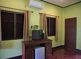 Ban Rai Tin Thai Ngarm Eco Lodge