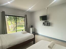 Riverside Hill Resort & Restaurant