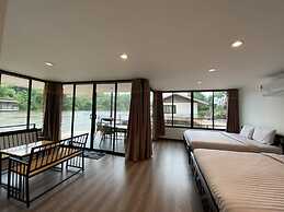 Riverside Hill Resort & Restaurant