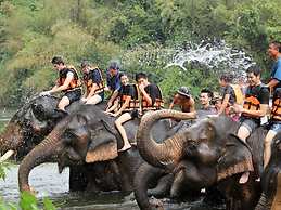 Riverside Hill Resort & Restaurant