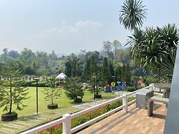 Riverside Hill Resort & Restaurant