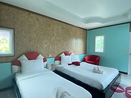 Riverside Hill Resort & Restaurant