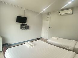 Riverside Hill Resort & Restaurant