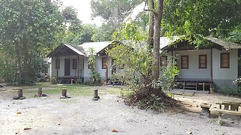 Pandan Laut Beach Resort