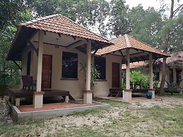 Pandan Laut Beach Resort