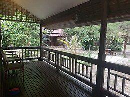 Pandan Laut Beach Resort